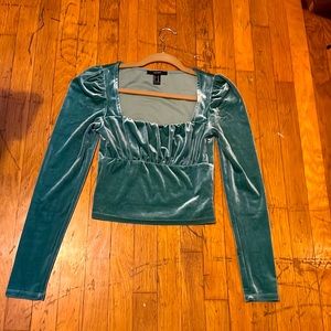 Great for the holidays blouse